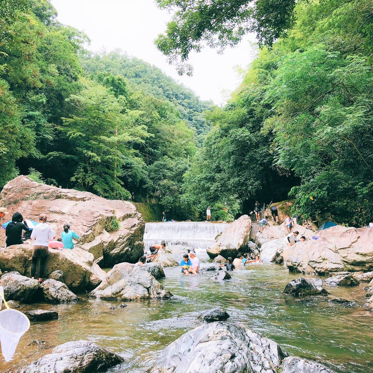 摂津峡公園 で川遊び エリア別で詳しく教えます 高槻市 パンダマン とgogo 北摂